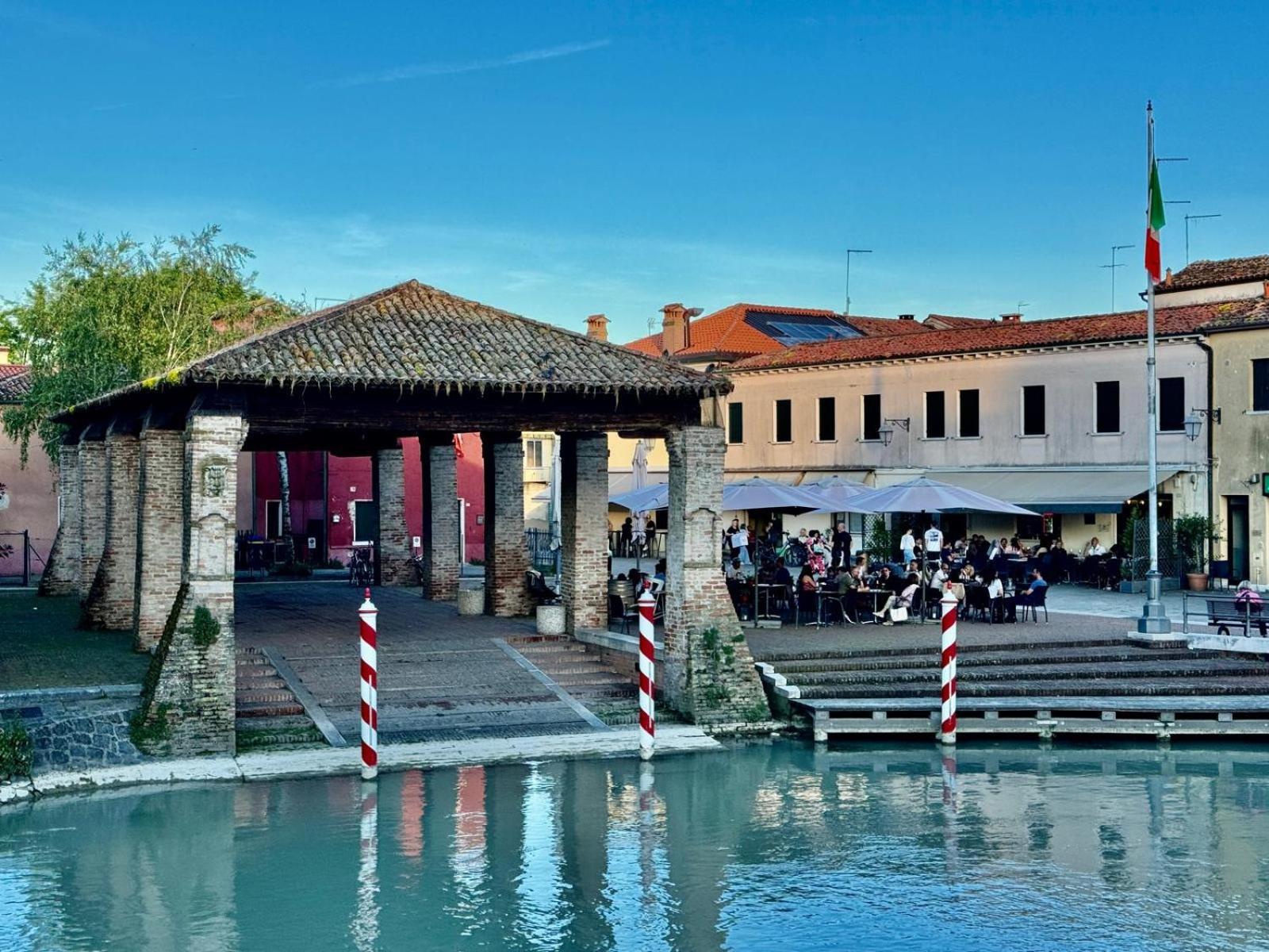 Апартаменты Erman House Mansarda Sulla Riviera Del Brenta Venezia Доло Экстерьер фото
